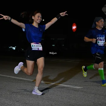 Runner Photo 7432367