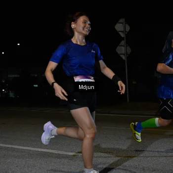 Runner Photo 7432375