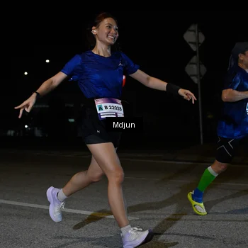 Runner Photo 7432376