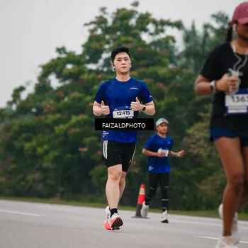 Runner Photo 7432420