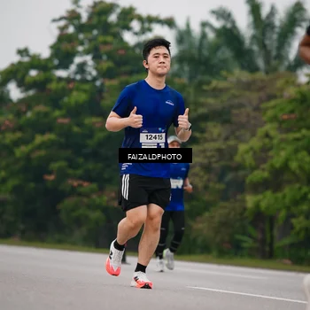 Runner Photo 7432427