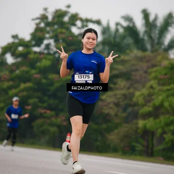 Runner Photo 7432445
