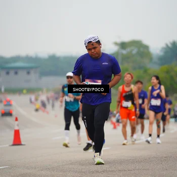 Runner Photo 7432468