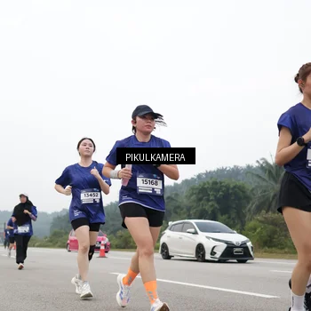Runner Photo 7432482