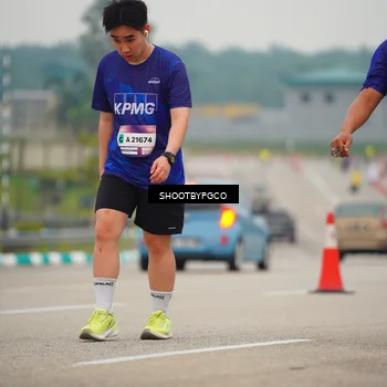 Runner Photo 7432487