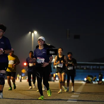 Runner Photo 7432489
