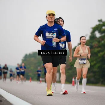 Runner Photo 7432496