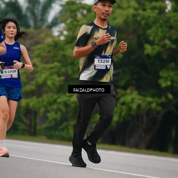Runner Photo 7432509