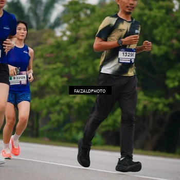 Runner Photo 7432510