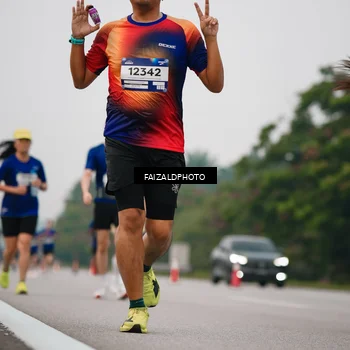 Runner Photo 7432511