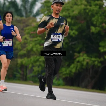 Runner Photo 7432516