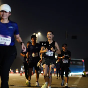 Runner Photo 7432546
