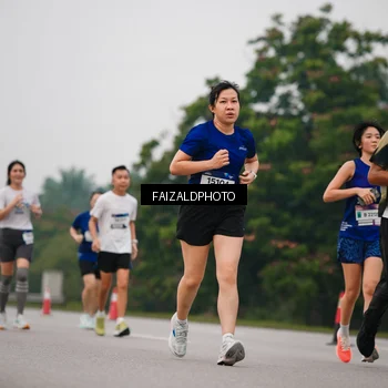 Runner Photo 7432549