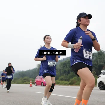 Runner Photo 7432593