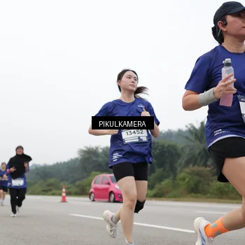 Runner Photo 7432652