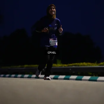 Runner Photo 7432665