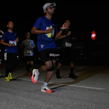 Runner Photo 7432712