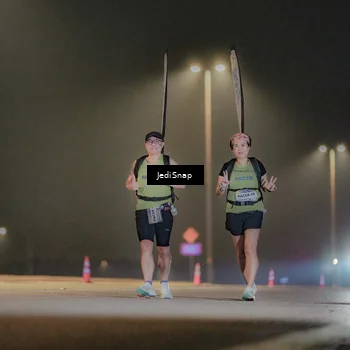 Runner Photo 7432740