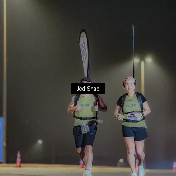Runner Photo 7432789