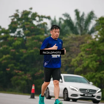 Runner Photo 7432822