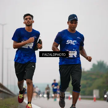 Runner Photo 7432845