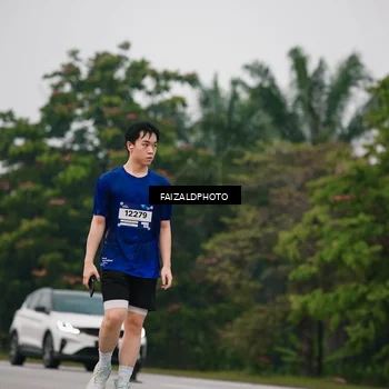 Runner Photo 7432854