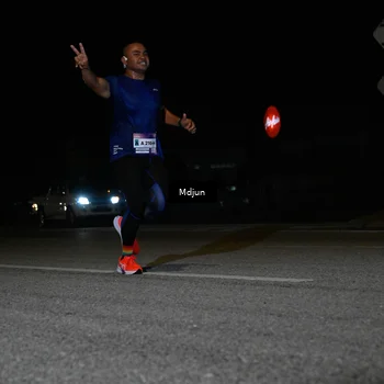 Runner Photo 7432857