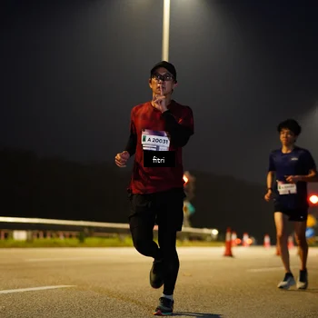 Runner Photo 7432864