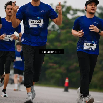 Runner Photo 7432865