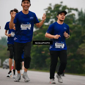 Runner Photo 7432877