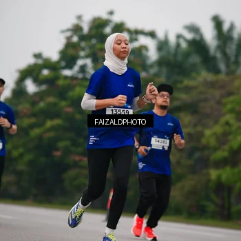 Runner Photo 7432890