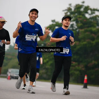 Runner Photo 7432892