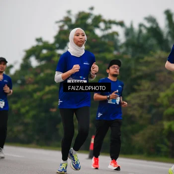 Runner Photo 7432898