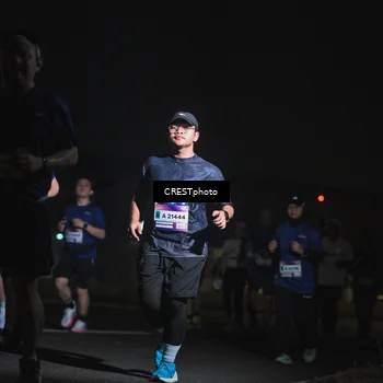 Runner Photo 7432919