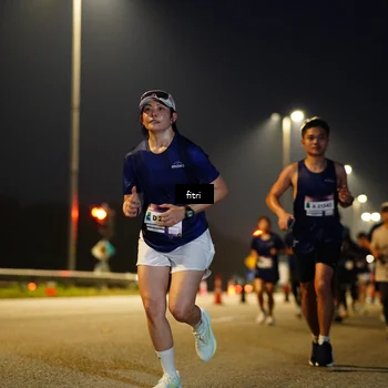 Runner Photo 7432920