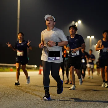 Runner Photo 7432932