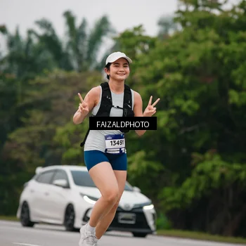 Runner Photo 7432941