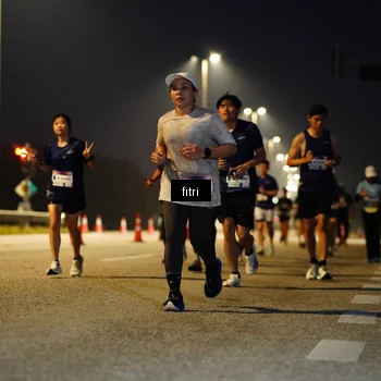 Runner Photo 7432943