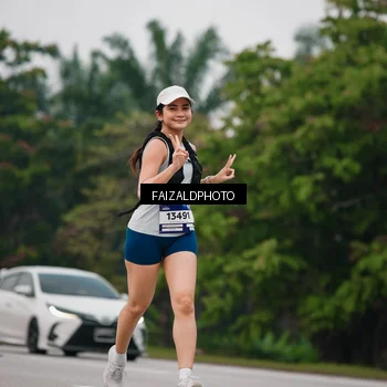 Runner Photo 7432948