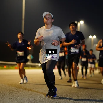 Runner Photo 7432961