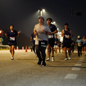 Runner Photo 7432985