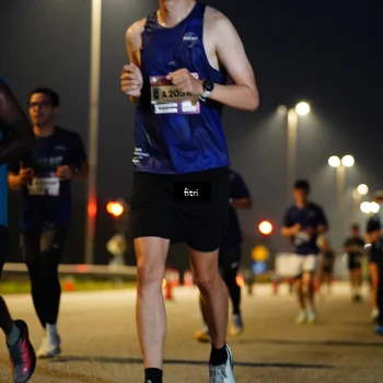 Runner Photo 7432995