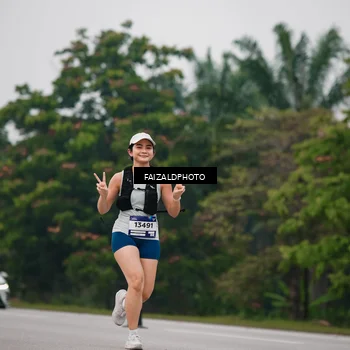 Runner Photo 7432997