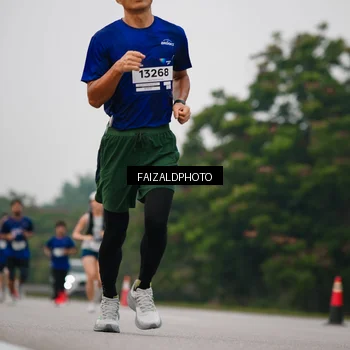 Runner Photo 7433010