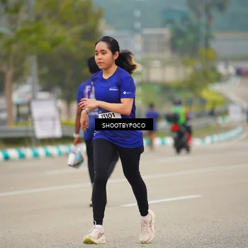 Runner Photo 7433029