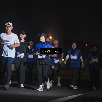 Runner Photo 7433039