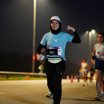 Runner Photo 7433042