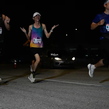 Runner Photo 7433043