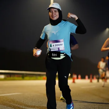 Runner Photo 7433062