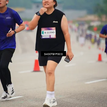 Runner Photo 7433076